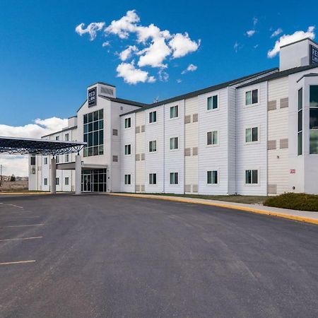 Red Lion Inn & Suites Butte Exterior photo