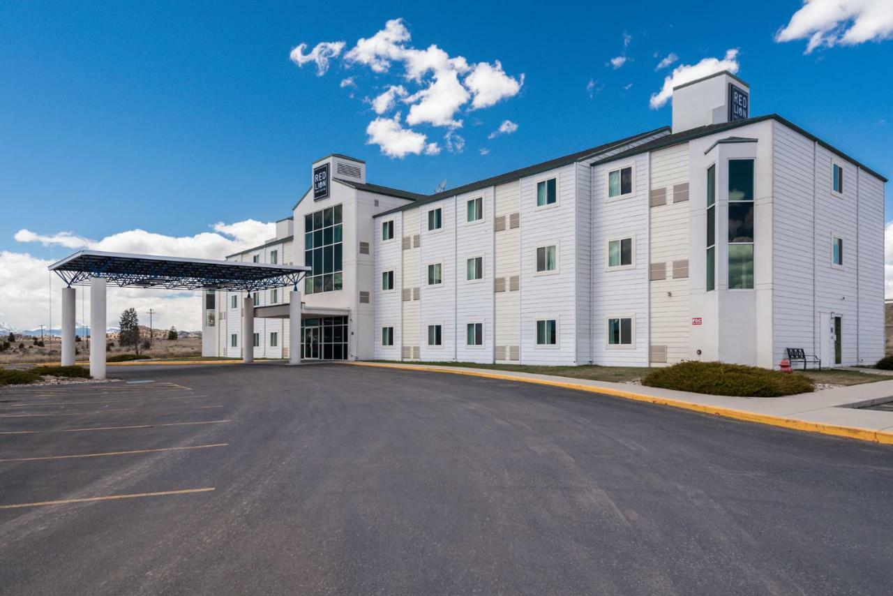 Red Lion Inn & Suites Butte Exterior photo